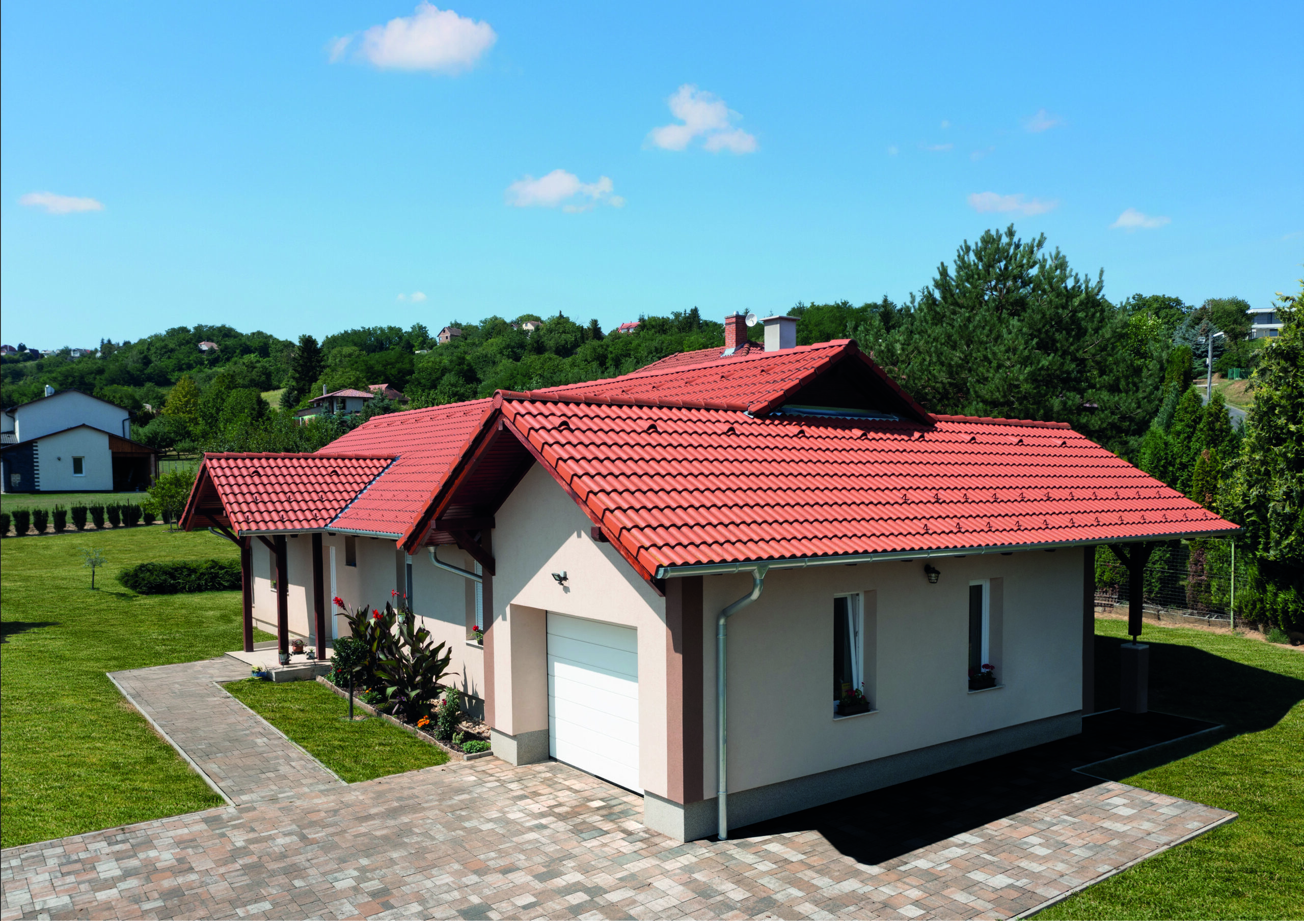 Terran-UrbanFirst-Holdfeny