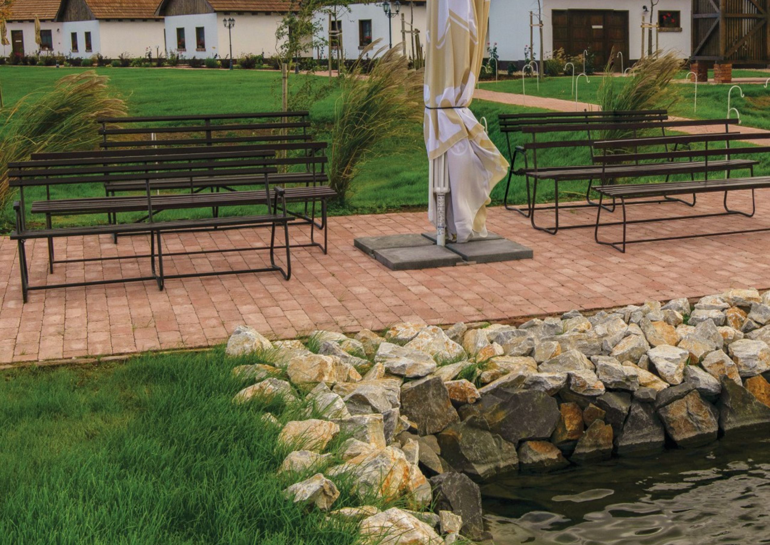 BTimageteglakosarga-piros1jjpeg