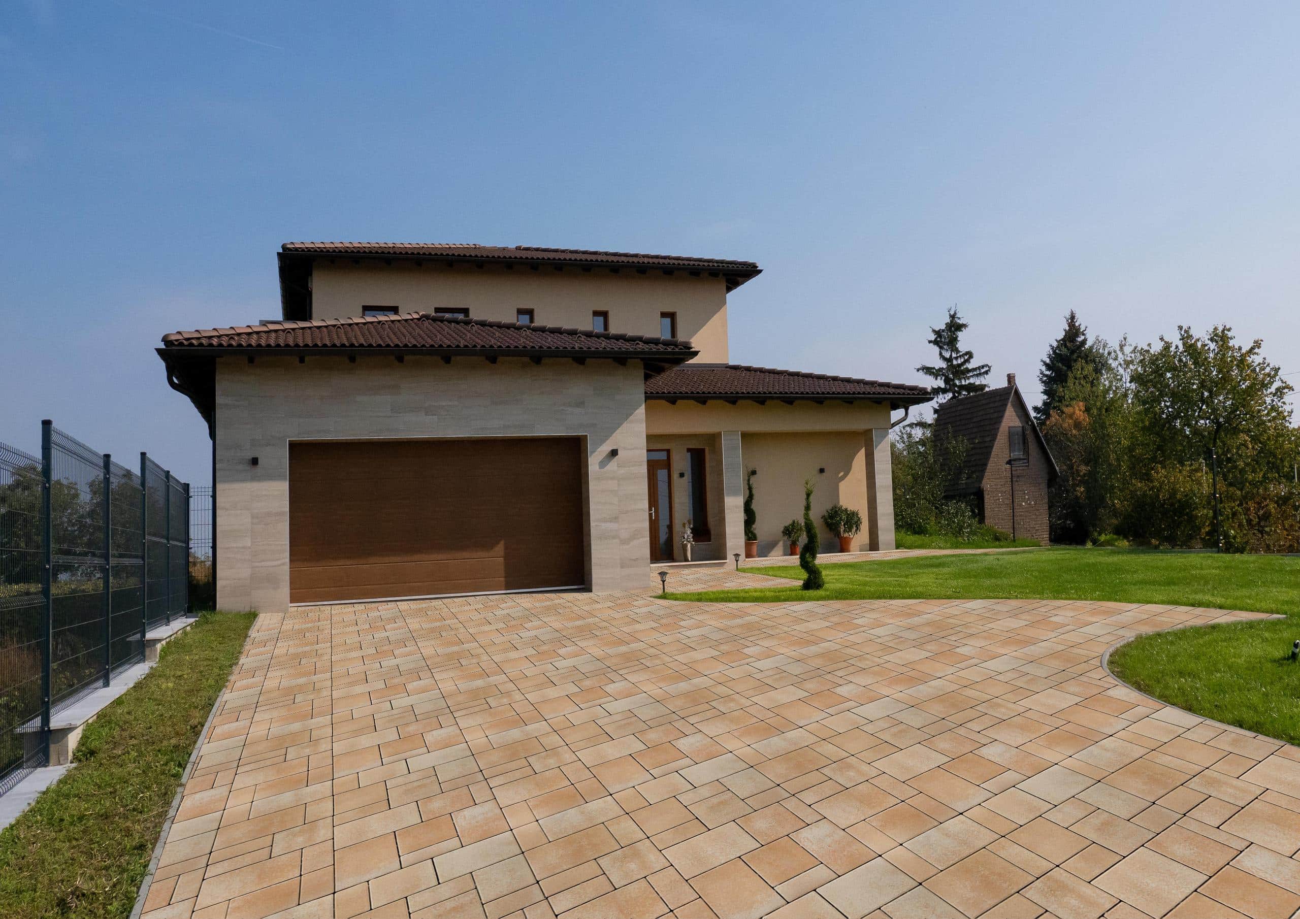 Urban-First-homokko-01-Coppo-odon-2560x1810